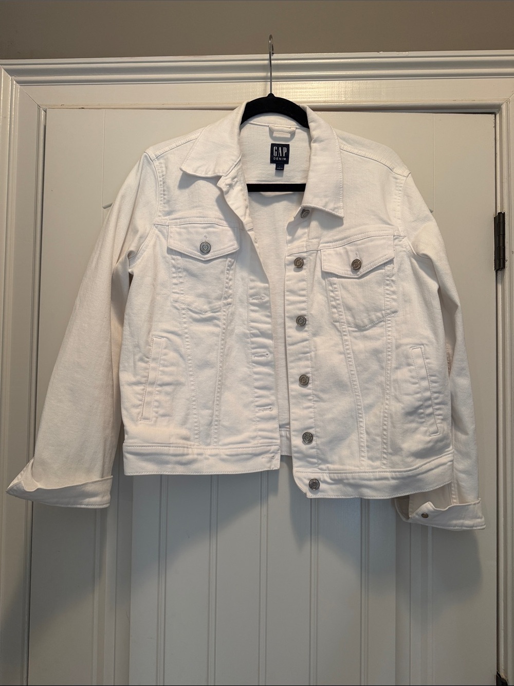 GAP White Women's Denim Jacket - Button Front